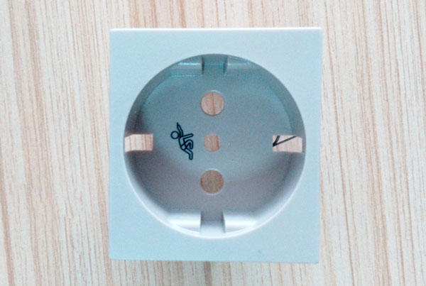 Euromicron Mould high productivity plastic prototype manufacturer for electronic components-2